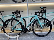 2024 Bianchi Sprint Road Bike 碳纖全內走綜合款碟剎公路車