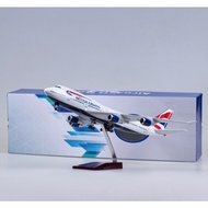 British Airways Boeing B747 aircraft model with wheels size 47cm no led MB47107