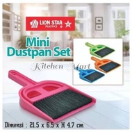 Lion Star Sapu Pengki Mobil Mini Sapu Serok Kecil Set Lion Star Livina BP-2