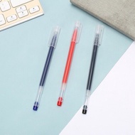 ปากกา เขียนดีมาก เขียนง่าย ลื่น ในปากกาเต็มไปด้วยหมึก 0.5mm เปลี่ยนไส้ไม่ได้ เพราะหมึกอยู่ในปากกาเลย