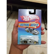 [BAD Condition] Hot Wheels Ultra Hots - Porsche 935-78 Silver Zamac