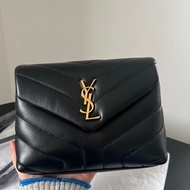 99新 Ysl 聖羅蘭 Loulou toy方胖子斜挎包，黑金，尺寸：20x14cm