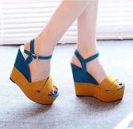 ♥️特價包郵♥️2018春夏季新款超高跟坡跟松糕底防水台魚嘴涼鞋(Size:34-39)