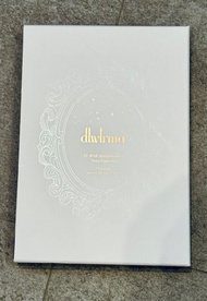 2018 IU (아이유) 10週年巡迴演唱會dlwlrma. (이 지금)［藍光+DVD］