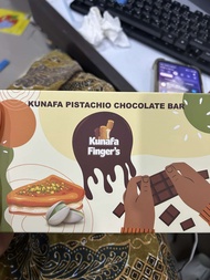 2รสพร้อมส่ง ช็อกโกแลตบาร์ดูไบ kunafa pistachio chocolate bar จาก kunafa fingers 175 g