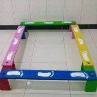 KAYU UN7D4 Wooden Footbridge Contains 4 Boards