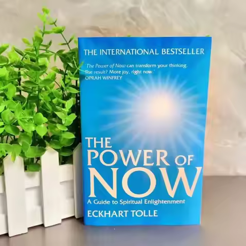 The Power Of Now By Eckhart Tolle A Guide To Spiritual Enlightenment English book book libreria libr