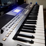 keyboard yamaha psr s670