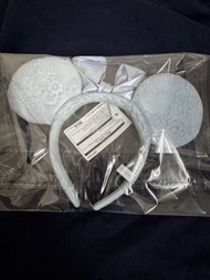 日本東京迪士尼淡藍色蕾絲米妮髮箍