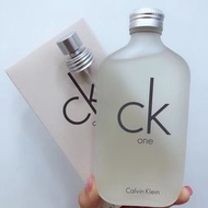 🌿【Calvin Klein 】🌿 CK ONE 淡香水  🌟 CK最著名的香水 ~ 100ml or 200ml🌿 