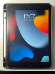 iPad 2018 (6th) Grey 128gb with Apple Pencil &amp; black case