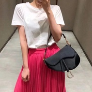 DIOR DIOR Bag DIOR Bag DIOR Female Bag DIOR Saddle Bag DIOR Three Grid DIOR 5 Grid DIOR Badge Style 