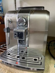 philips saeco 飛利浦 全自動義式咖啡機 syntia HD8837
