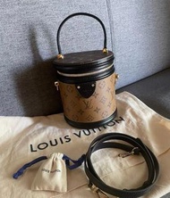 LV 路易威登 正品 包包 發財桶 水桶包 精品 正品 芯片款 M43986