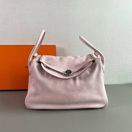 Hermes愛馬仕 Lindy34 粉色銀扣
肩背包