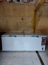 freezer box 1200 liter gea