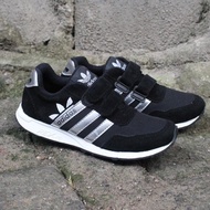 Sepatu Anak Adidas Neo Kids Hitam | Sepatu Sekolah Hitam Perekat