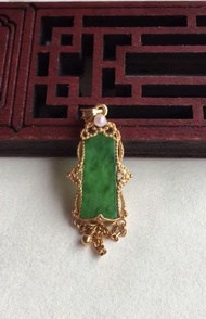 福利特價 🔥18k金鑲嵌魔鏡辣色無事牌翡翠吊墜