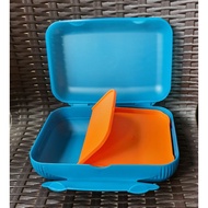 Tupperware Oyster Rectangular Lunch Box