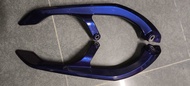 Yamaha 藍色電單車尾扶手