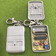 AUTO GATE REMOTE CONTROL 330MHZ / CRT 2 CHANNEL TRANSMITTER/FREE BATTERY!! !!️