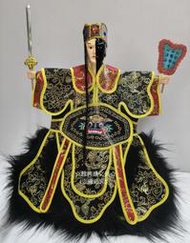 布袋戲 布袋戲偶 現代角色 有內體 可換衣 (可當黑白郎君) (附展示架) 劇場偶 / 尊