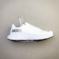 HOKA ONE ONE M ARAHI 7 波鞋