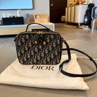 Dior老花蒙田相機包