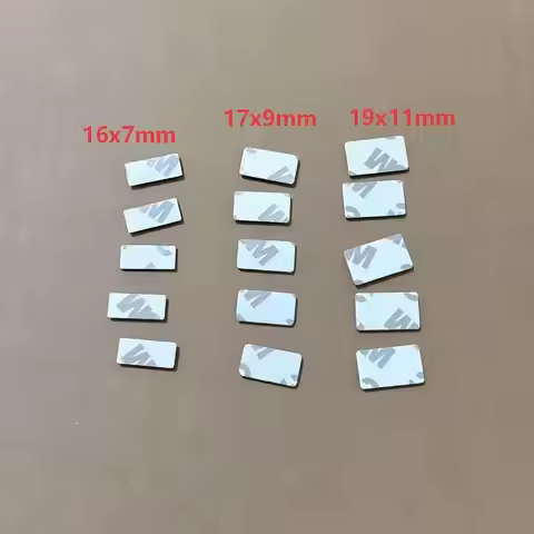 100x New Car Styling Small Decorative Badge Hub caps Steering wheel Car Emblem Sticker 17.4 X 9.4 mm