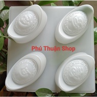 Blister of 4 plastic cake molds in the shape of a gold bar of Phuc Loc Tho Tai (each mold size 12 cm