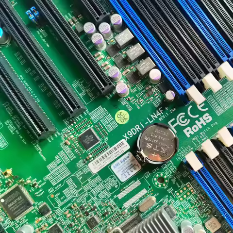 X9DRi-LN4F+ E5-2600 Family ECC DDR3 LGA2011 Server Motherboard