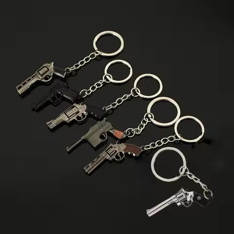Game Gun Model Keychains Anime Weapons Ttig34 M1896 M500 Colt357 Mini R45 P08 Party Backpack Pendant