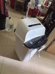 蒸腳機。購於淘寶兩腳插頭95%new