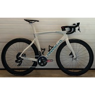 Pinarello Dogma F12 DISC,  Most Talon Ultra Handlebar, SRAM FORCE AXS eTap