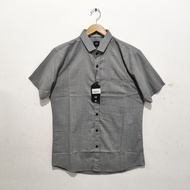KEMEJA U8 Men's Casual Shirt Grey Short Sleeve Slim Fit PRESTON 0723