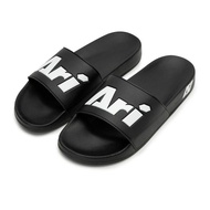 รองเท้าแตะแบบสวม แต่งด้วยโลโก้ Ari  ARI SLIDE SANDALS