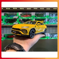 LAMBORGHINI URUS VEHICLE MODEL 1:24