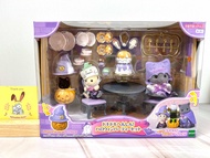 Sylvanian Halloween Party Set Persian cat Midnight cat Tuxedo cat ฮาโลวีนปาร์ตี้ แมว เปอร์เซีย แมวดำ