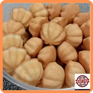 [READYSTOK] Kuih bahulu tradisional