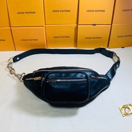 ✨質感百搭 Alexander Wang 亞歷山大王 皮革大腰包 胸包