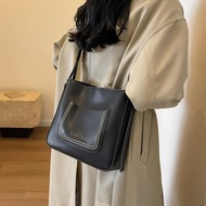 YOYO PU leather simple zipper adjustable wide shoulder strap medium crossbody bag S625