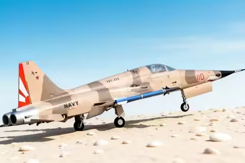 F-5 Tiger II 80mm EDF PNP And KIT With Servo,Freewing ,F-5E,F5 N Ducted Fan,Radio Control Model,RC