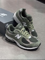 New Balance NB 2002R 綠色