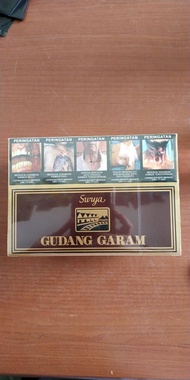 Rokok GUDANG GARAM SURYA 16 (Slop) 10 Bungkus