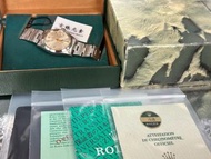 Rolex Date 1500 靚銀面．金釘．中東出世紙 書仔．皮套．斜板盒．78350 帶