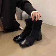 พลัสไซส์ ผู้หญิง รองเท้าบูท 41 ถึง 43 เท้าไขมันกว้าง 2024 รองเท้าส้นสูงใหม่ ฤดูใบไม้ผลิ ฤดูใบไม้ร่วง