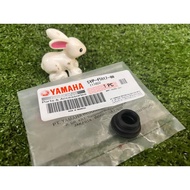 YAMAHA LC135 / Y16 CALIPER BRAKE BOOT GETAH 100% JAMIN 100% (5YP-F5917-00)