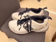 New Balance 608