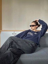 - QUERA Hawaii Who? Oversize Sweater- สเวตเตอร์