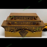 Diorama Figure Base Liberty Justice For All